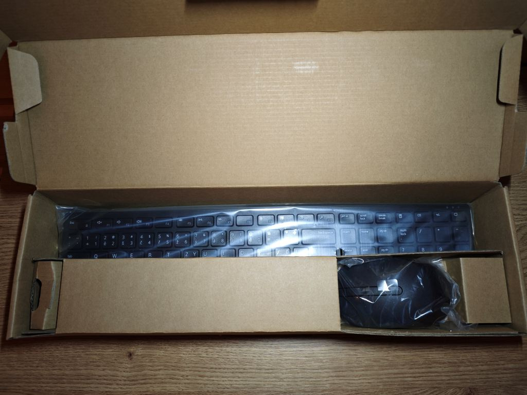 Dell KM5221W - CZ, černá - set bezdrátová klávesnice a myš