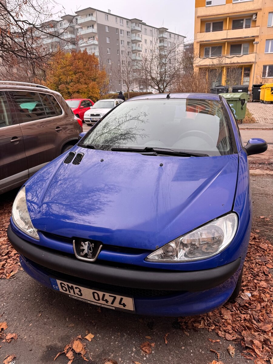 Peugeot 206