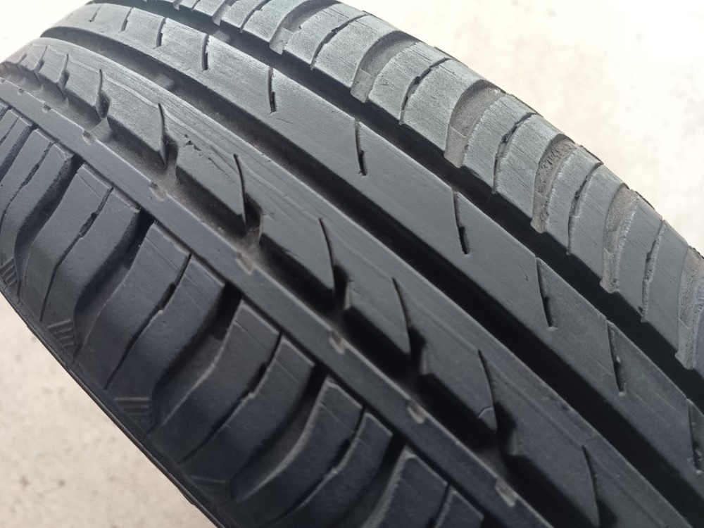 165/70 R14 CONTINENTAL (3709)