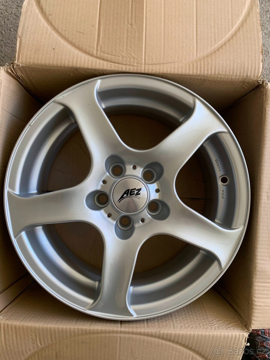 Nové alu kola AEZ 15" - 4ks