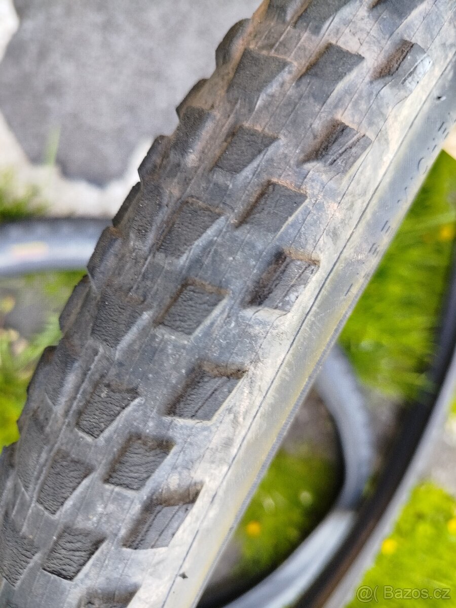 Pláště michelin
