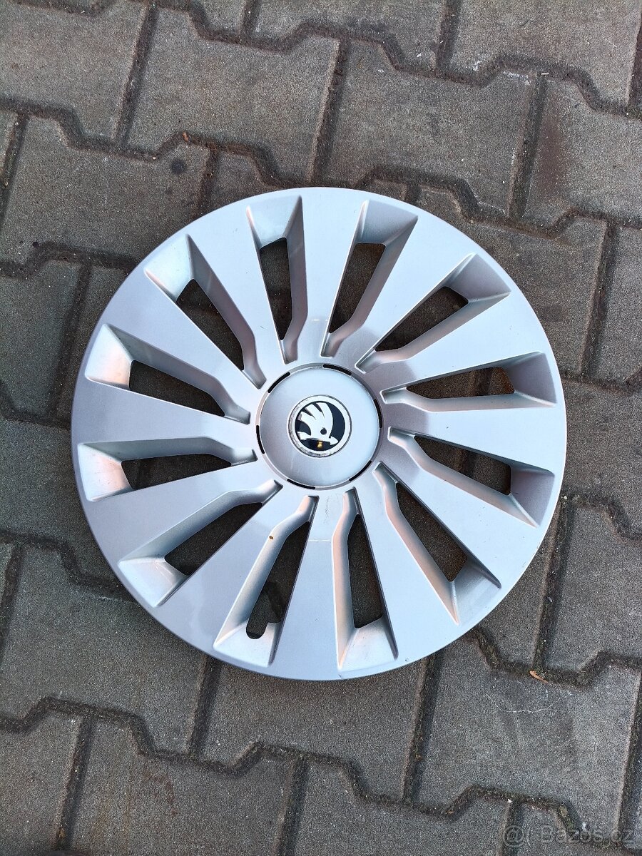 Poklice Škoda Octavia lll. Pouze jeden kus