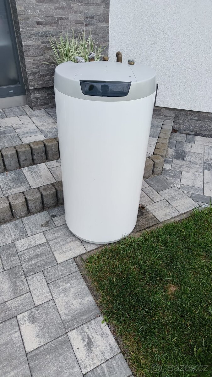 Boiler/zásobník na vodu