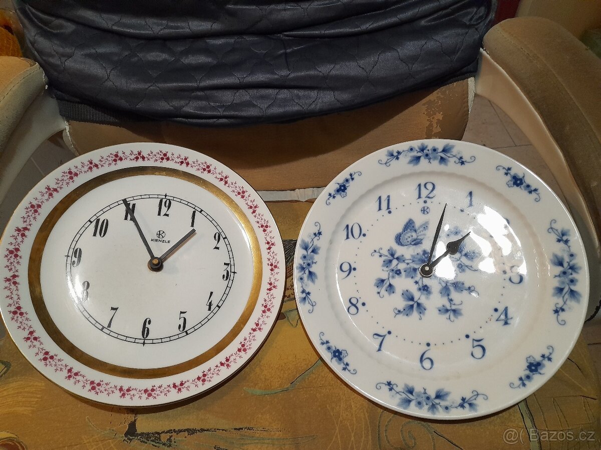 Prodám 2ks starých porcelanovych hodin talíř na baterie -