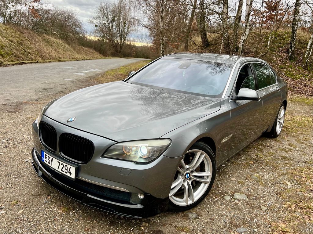 BMW Řada 7,F01 F02 LONG 3.0d 180kW.