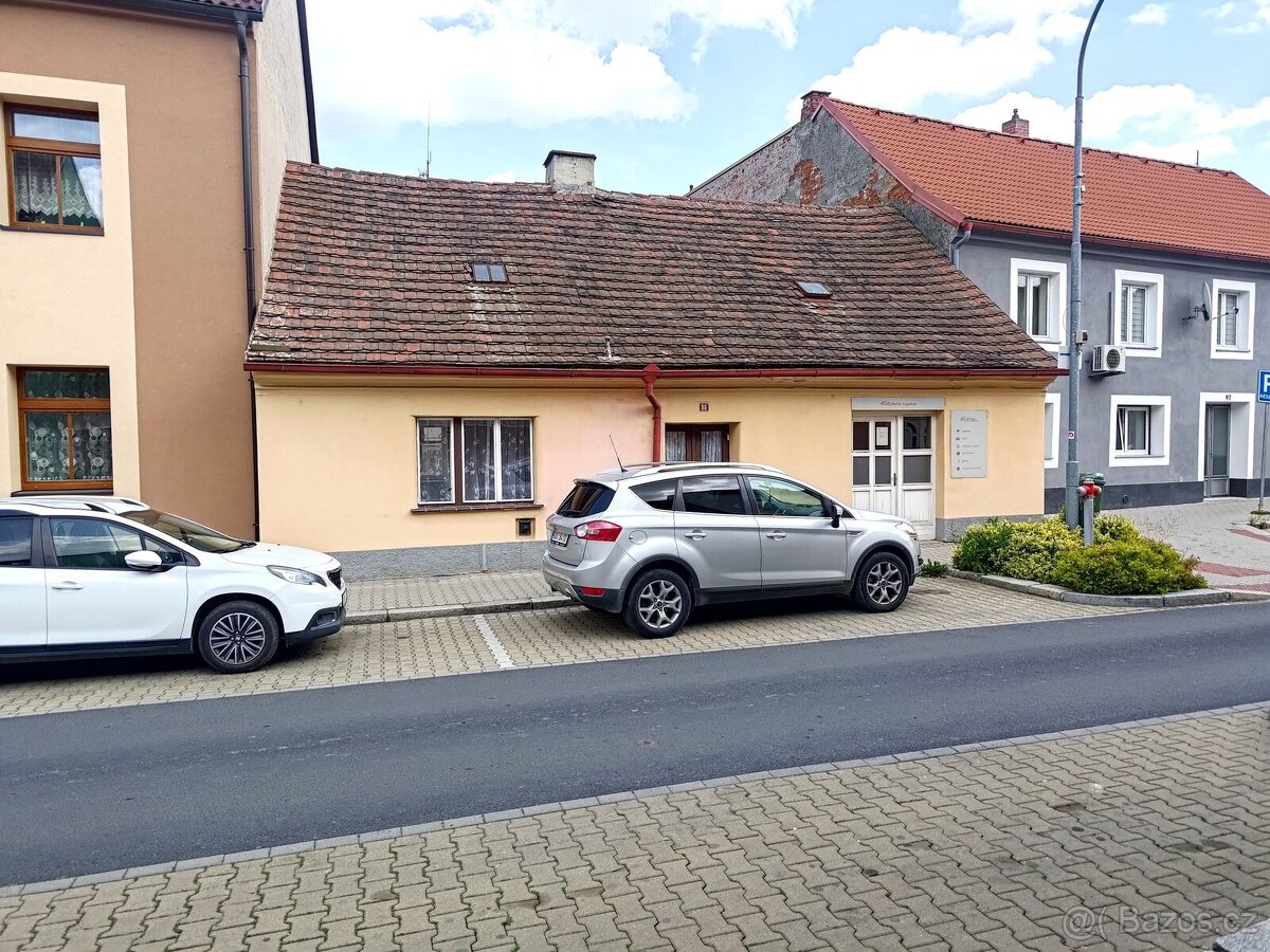 Prodej, rodinný dům, 262 m2, ul. Komenského, Přeštice
