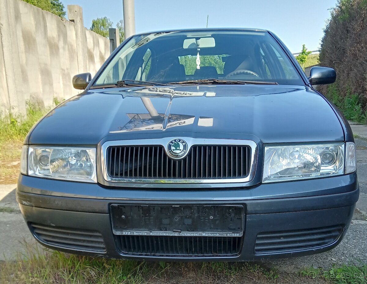OCTAVIA TOUR,1.6,naj.124.200km,DIGI KLIMA,NOVÁ SPOJKA+STK
