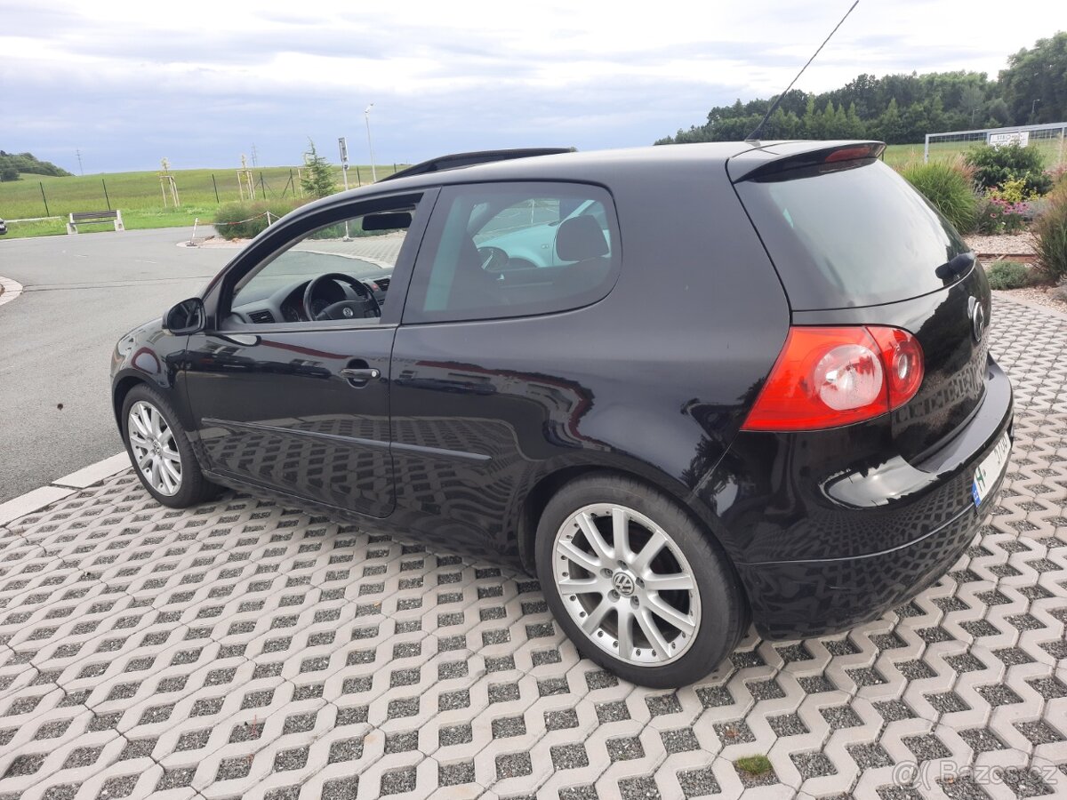 Volkswagen Golf benzin +"'plyn"", nové LPG-119tisíc km.T