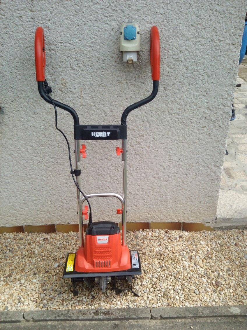 Elektrický kultivátor Hecht 738