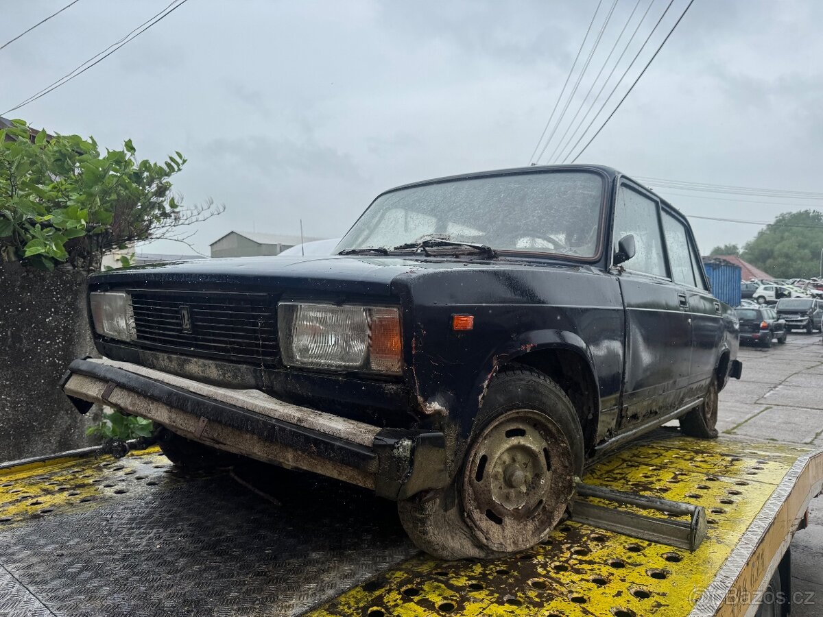 Lada 2105 na nahradni dily nd