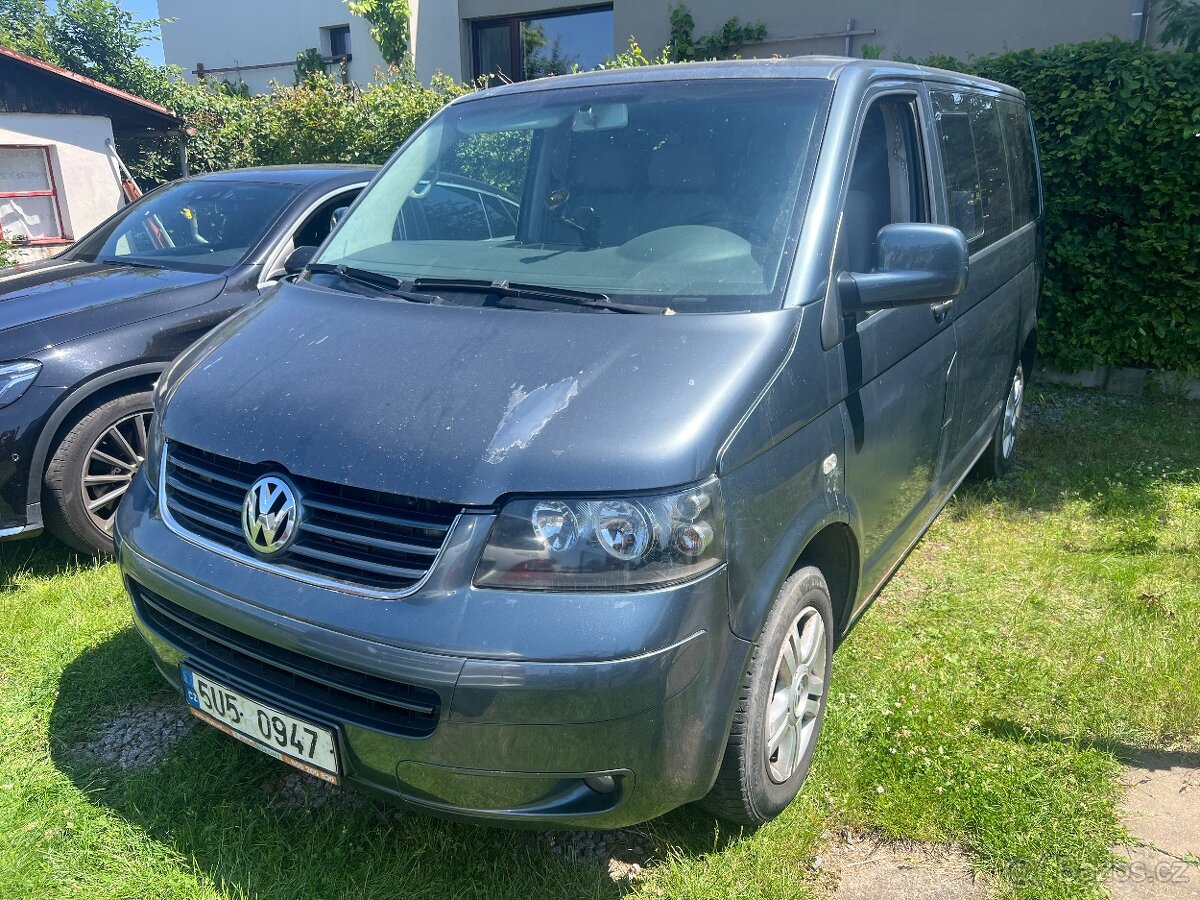 Transportér 1.9tdi 9 mist tazne