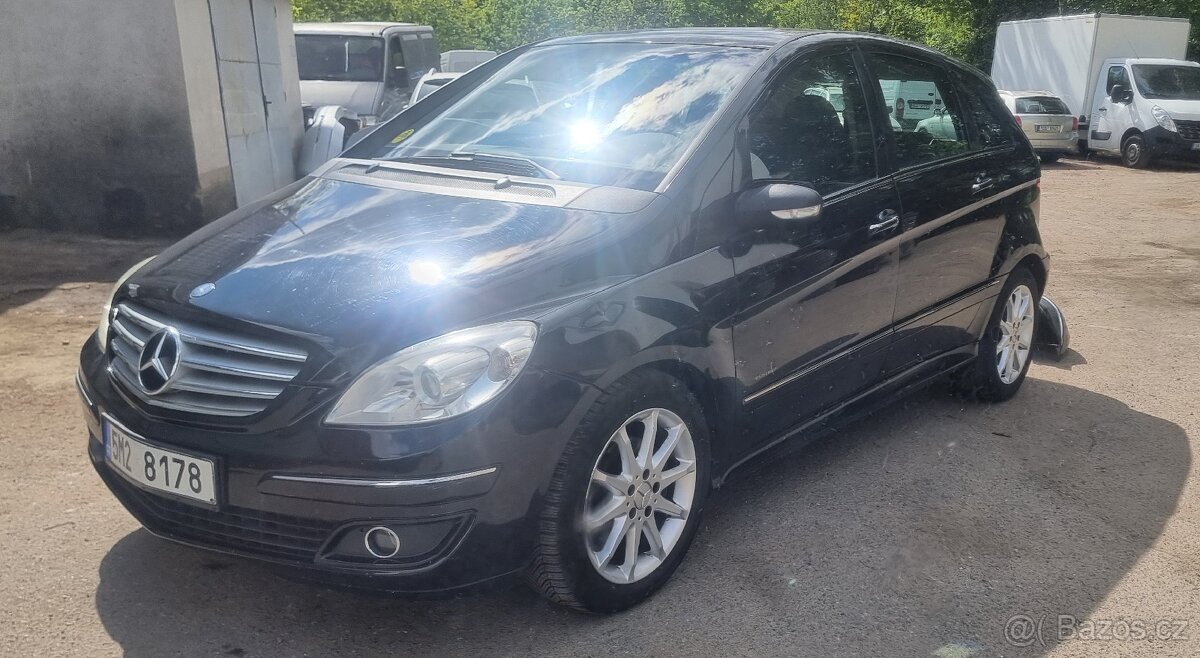 Mercedes-Benz 180B 2.0 Diesel manual 6Q
