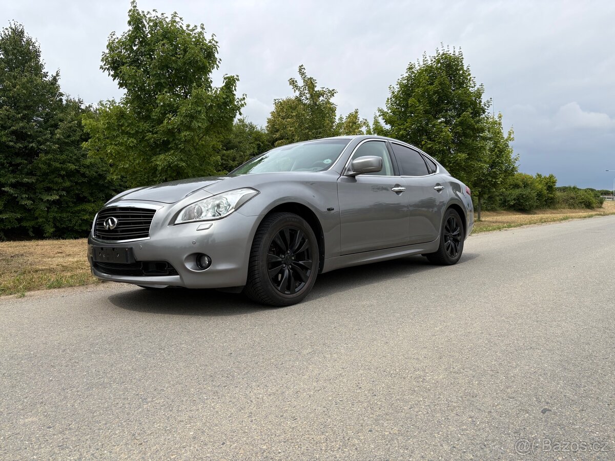 Infiniti M35h | 3.5 V6 | TOP STAV