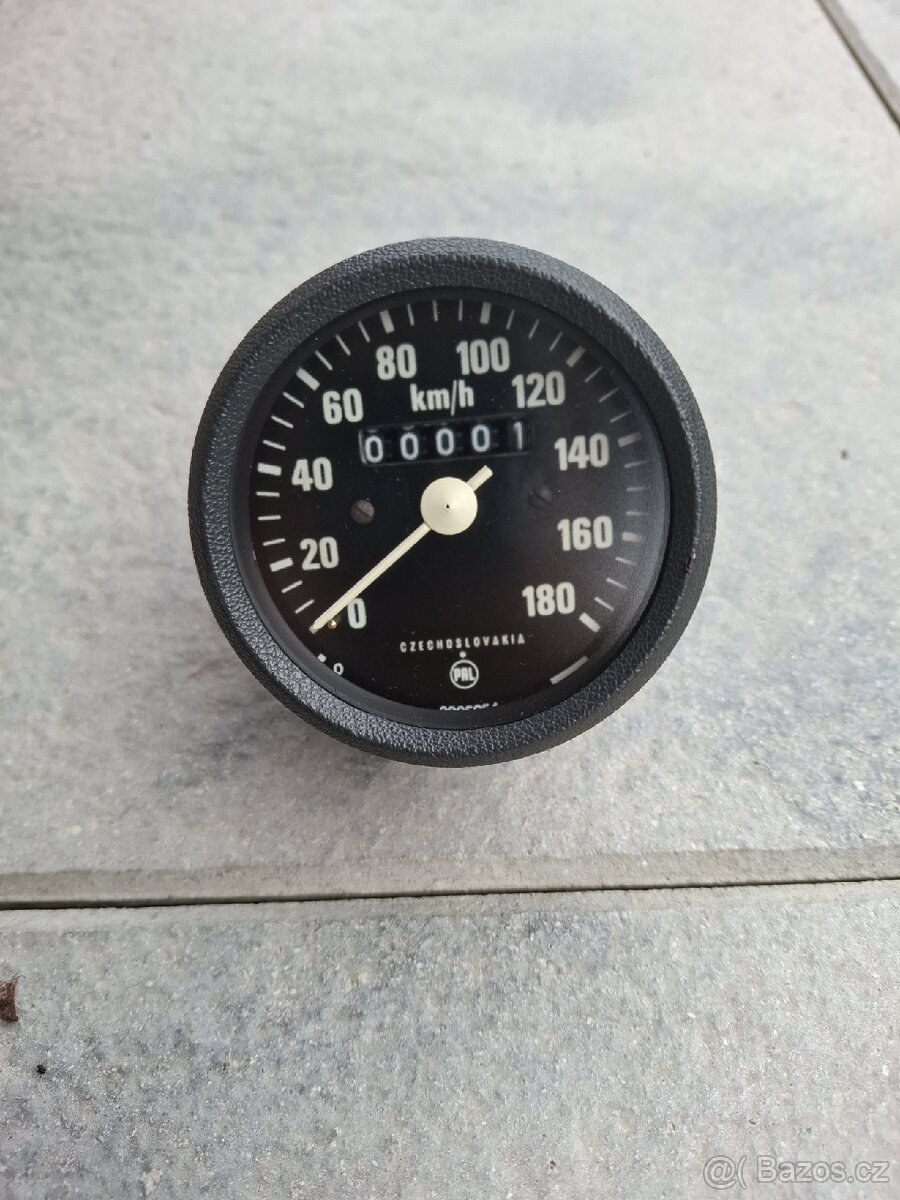 Tachometr Škoda 105,120,130 Garde