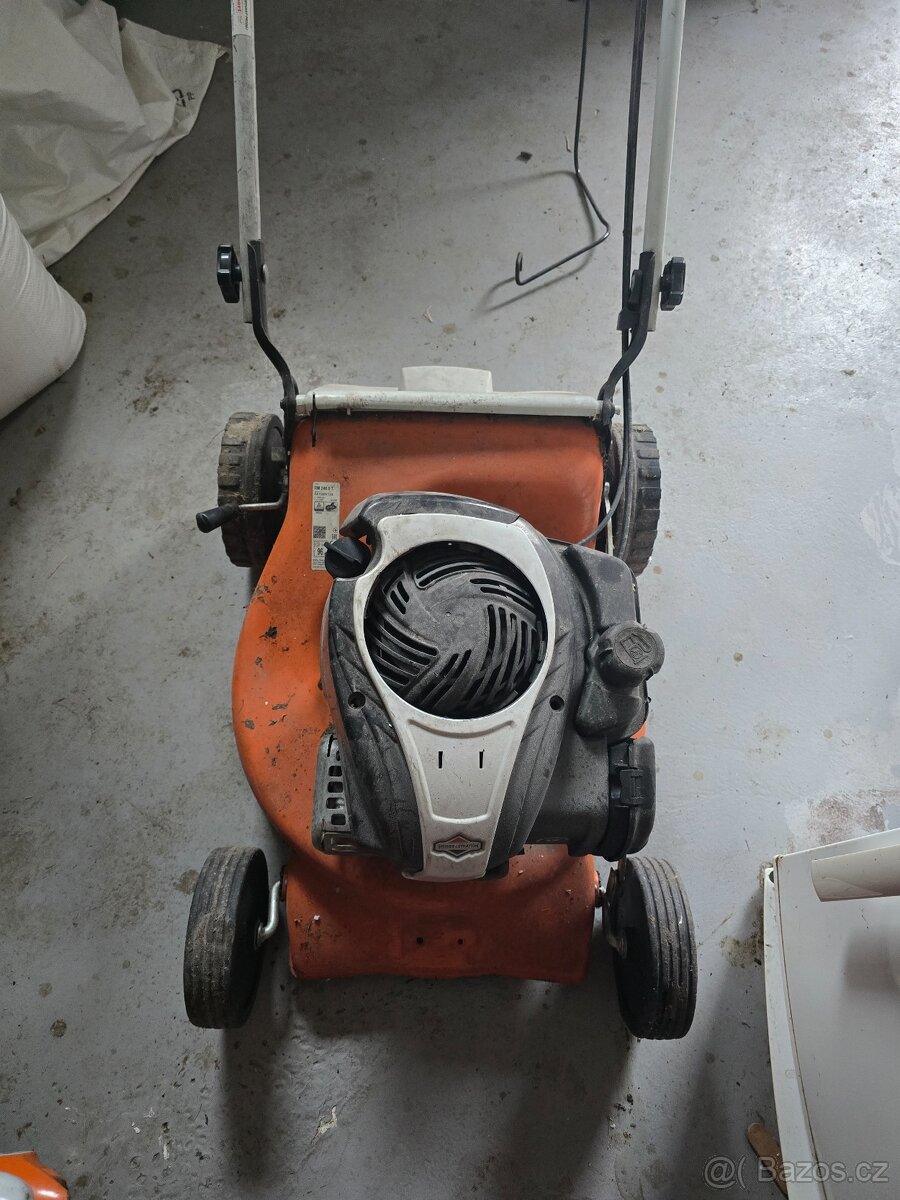 Stihl RM 248 T na díly