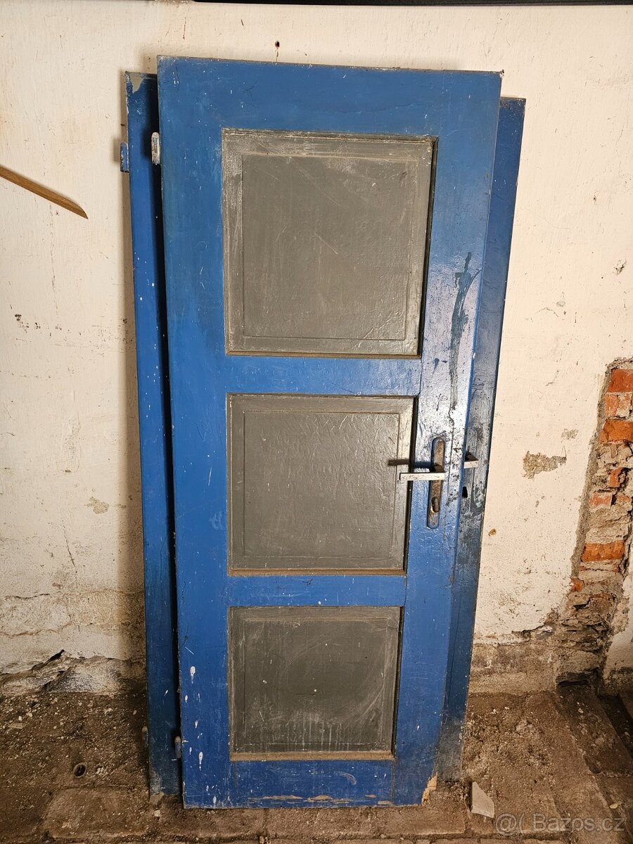 Prodám dveře 70levé