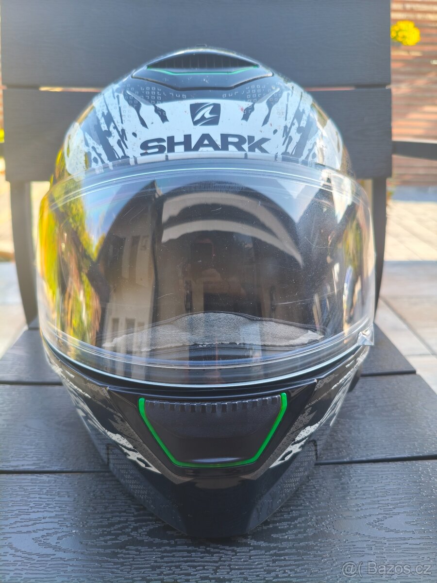 Prodám helmu SHARK Skwal Ellipse velikost L