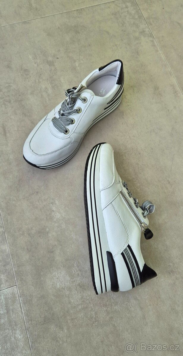 Dámské kožené sneakersy Remonte