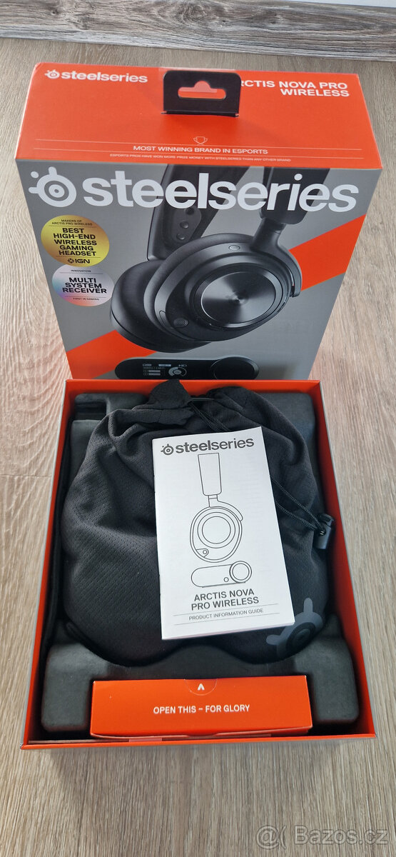 Prodám sluchátka SteelSeries Arctis Nova Pro Wireless