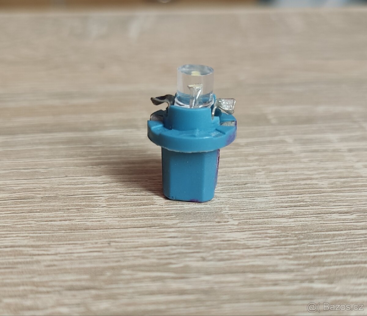 Pakl LED žárovek palubky