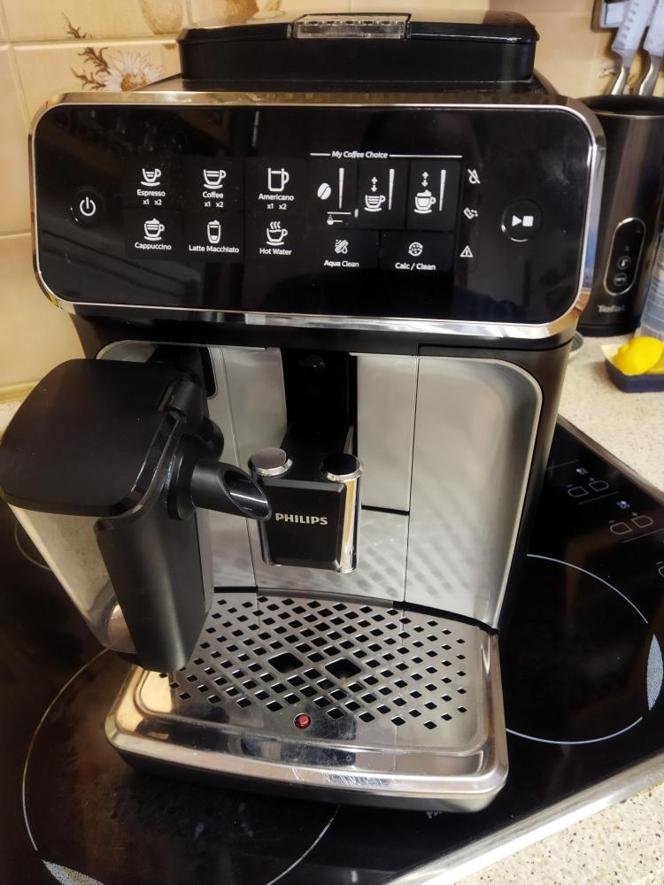 Philips Series 3200 LatteGo EP 3246/70