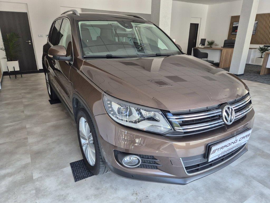 Volkswagen Tiguan 2.0 TDI 4 MOTION R-Line