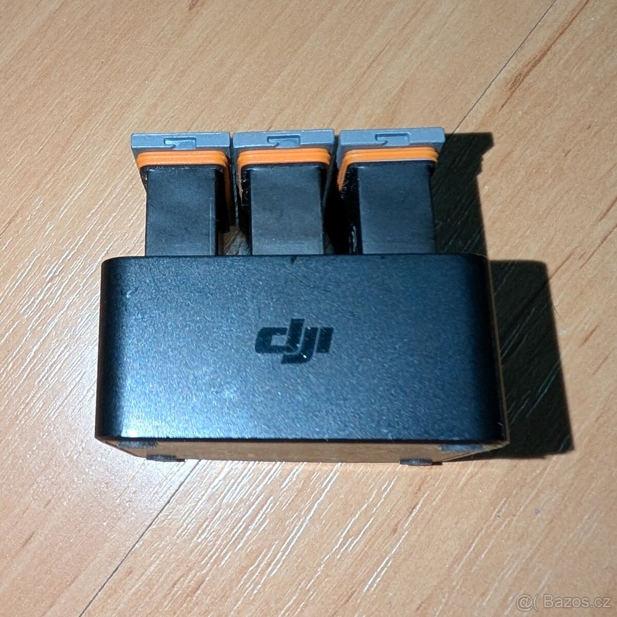 DJI Osmo Action batérie a hub