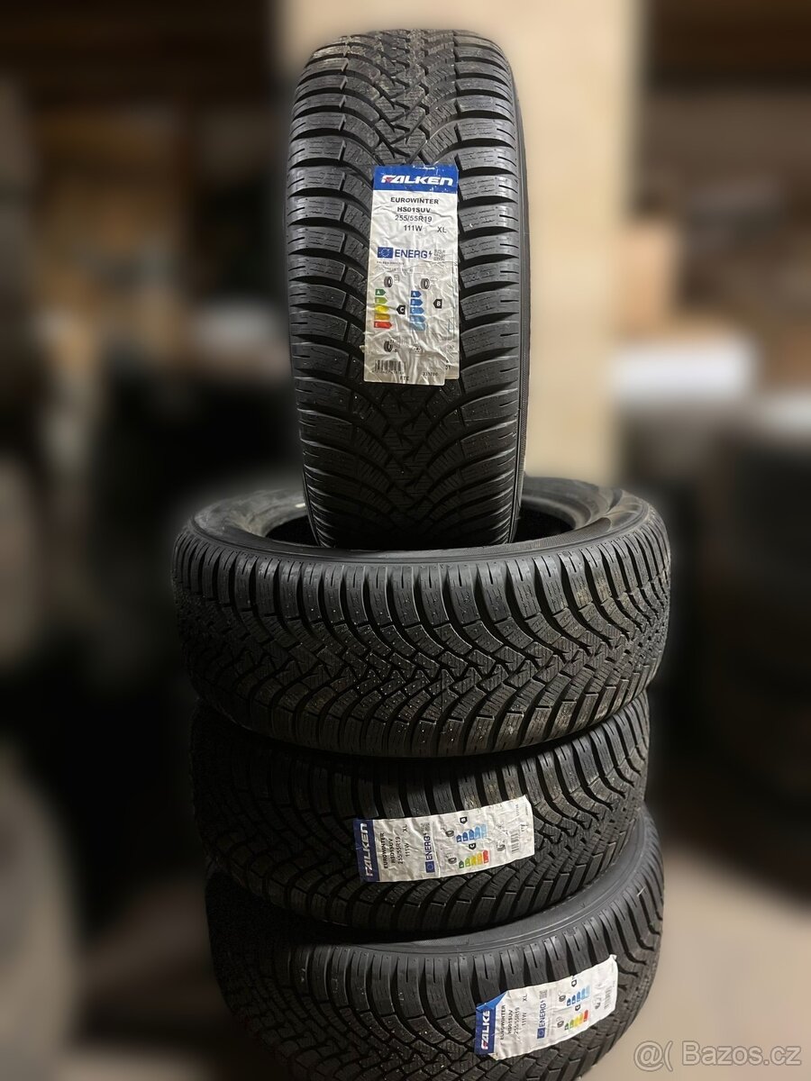 Falken EUROWINTER HS01 255/55 R19 111W XL, SUV 4ks NOVÉ