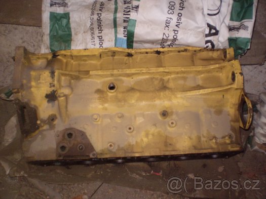 Blok motoru na kombajn New Holand TX34