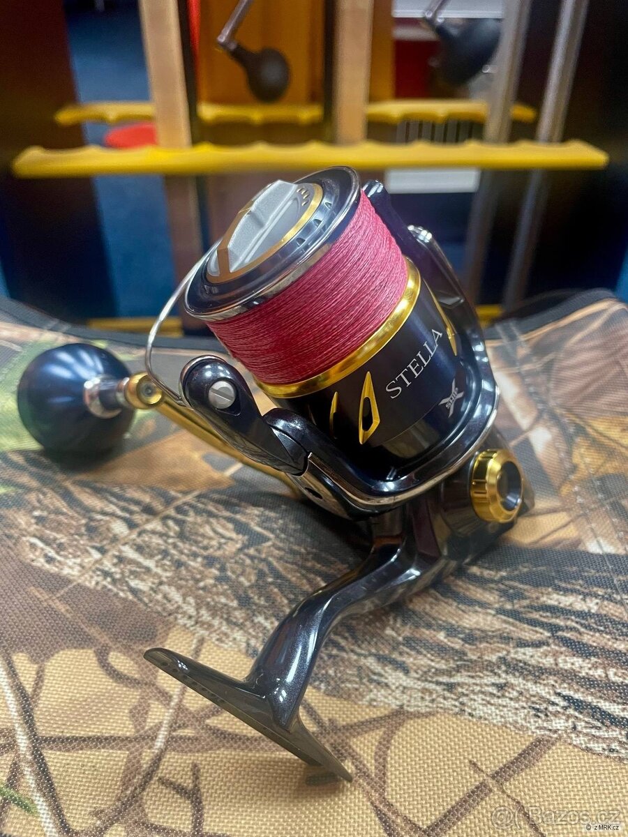 Rybářský naviják Shimano Stella