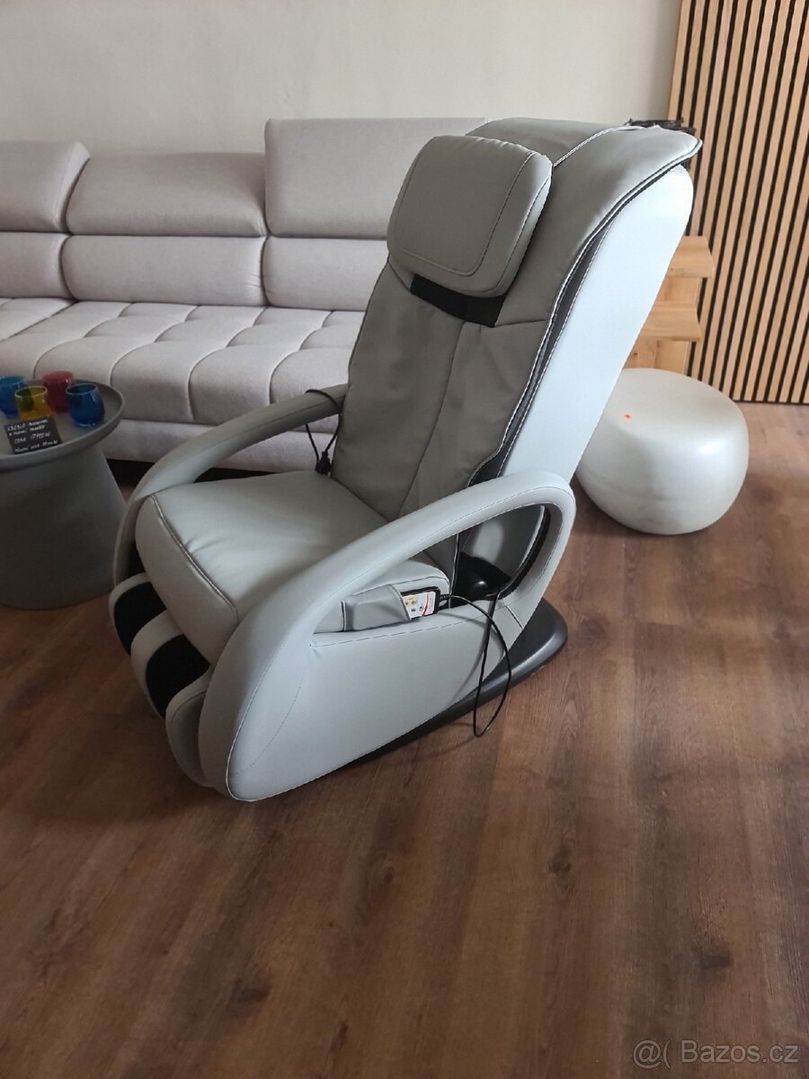 Křeslo masážní