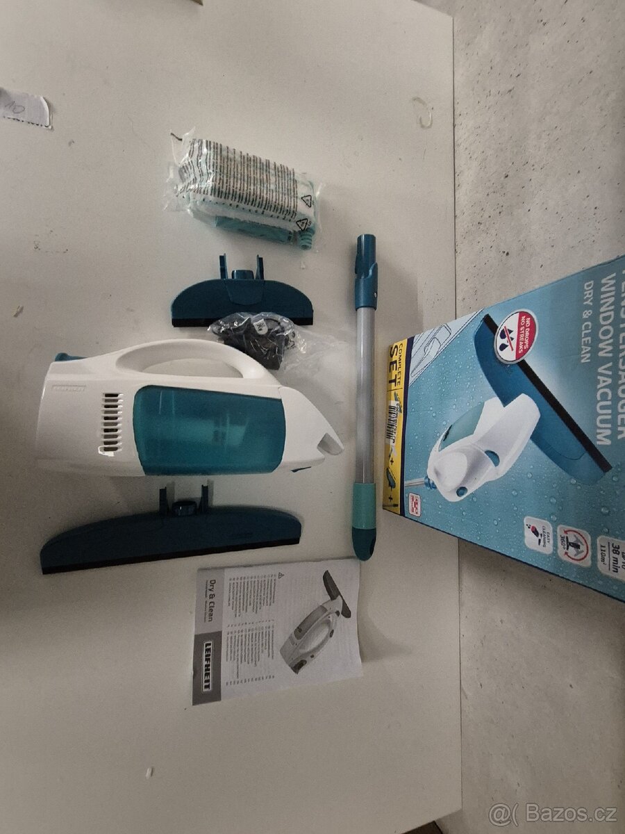 Elektrický čistič/štěrka na okna.