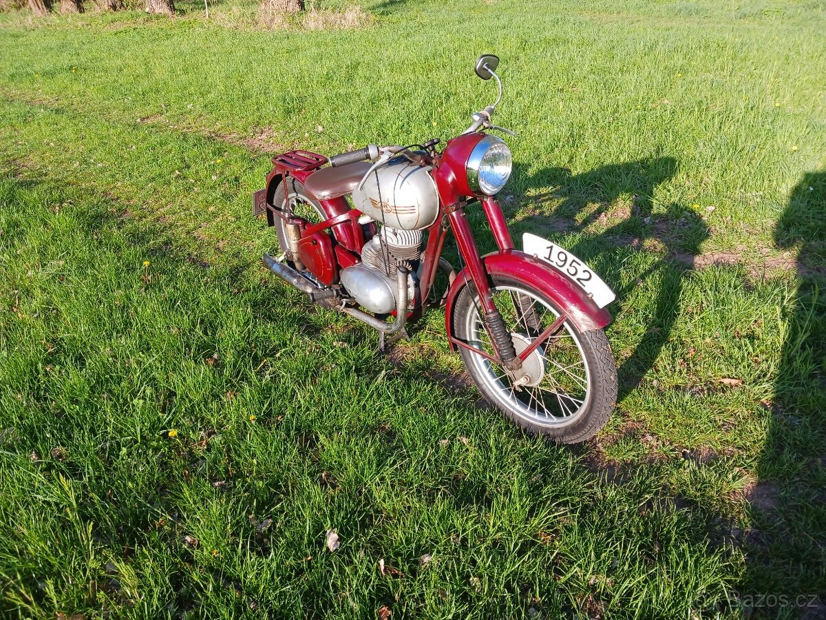 Jawa 250/11 Pérák