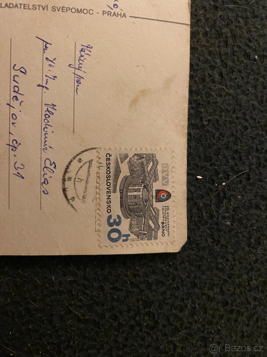 Velmi staré pohlednice a známky.
