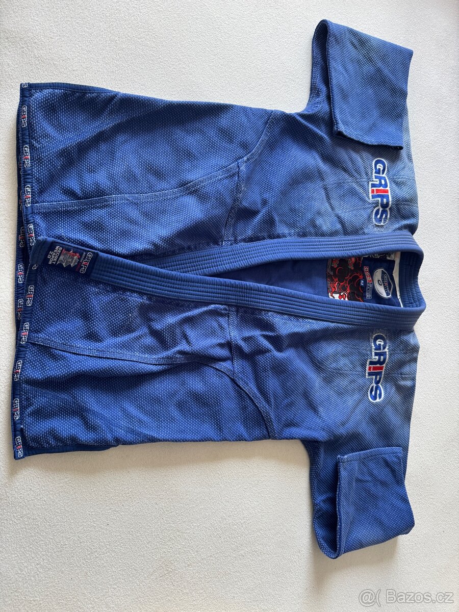 Kimono na brazilské jiu jitsu , judo