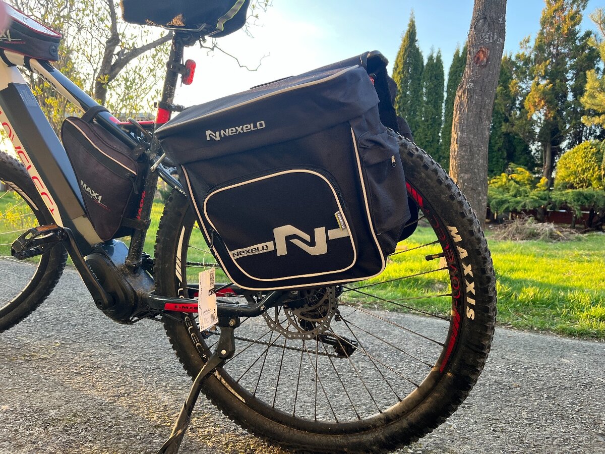 NOVÁ zadní cyklo brašna (postranní)