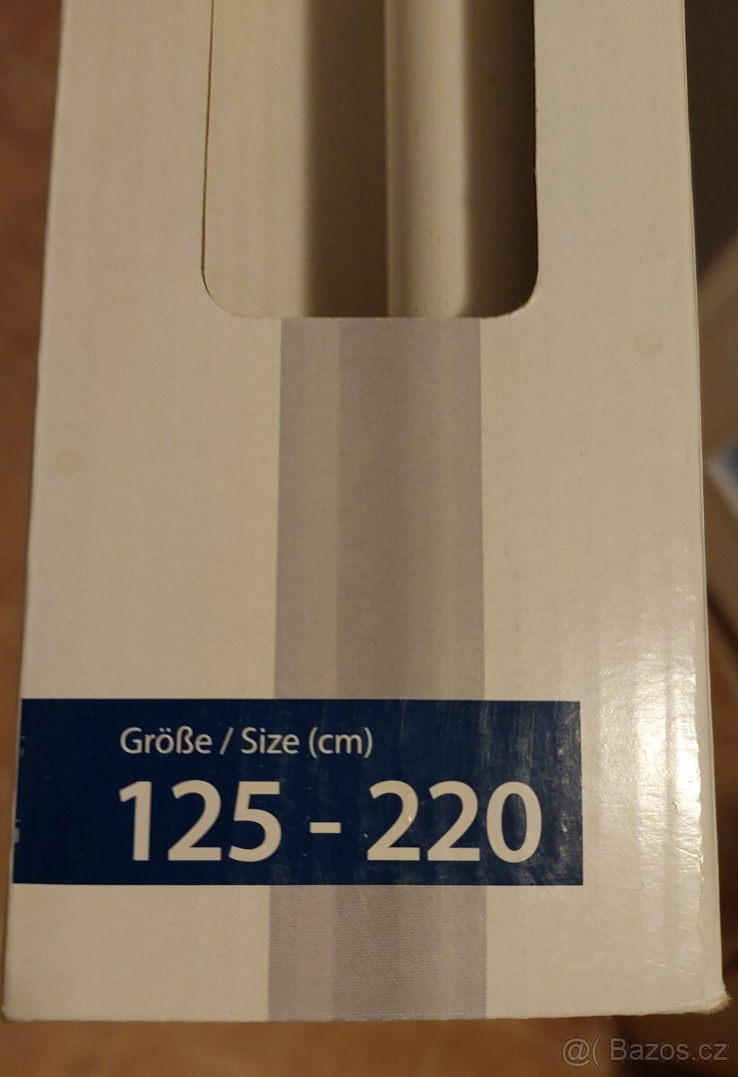 Nastavitelná koupelnová tyč