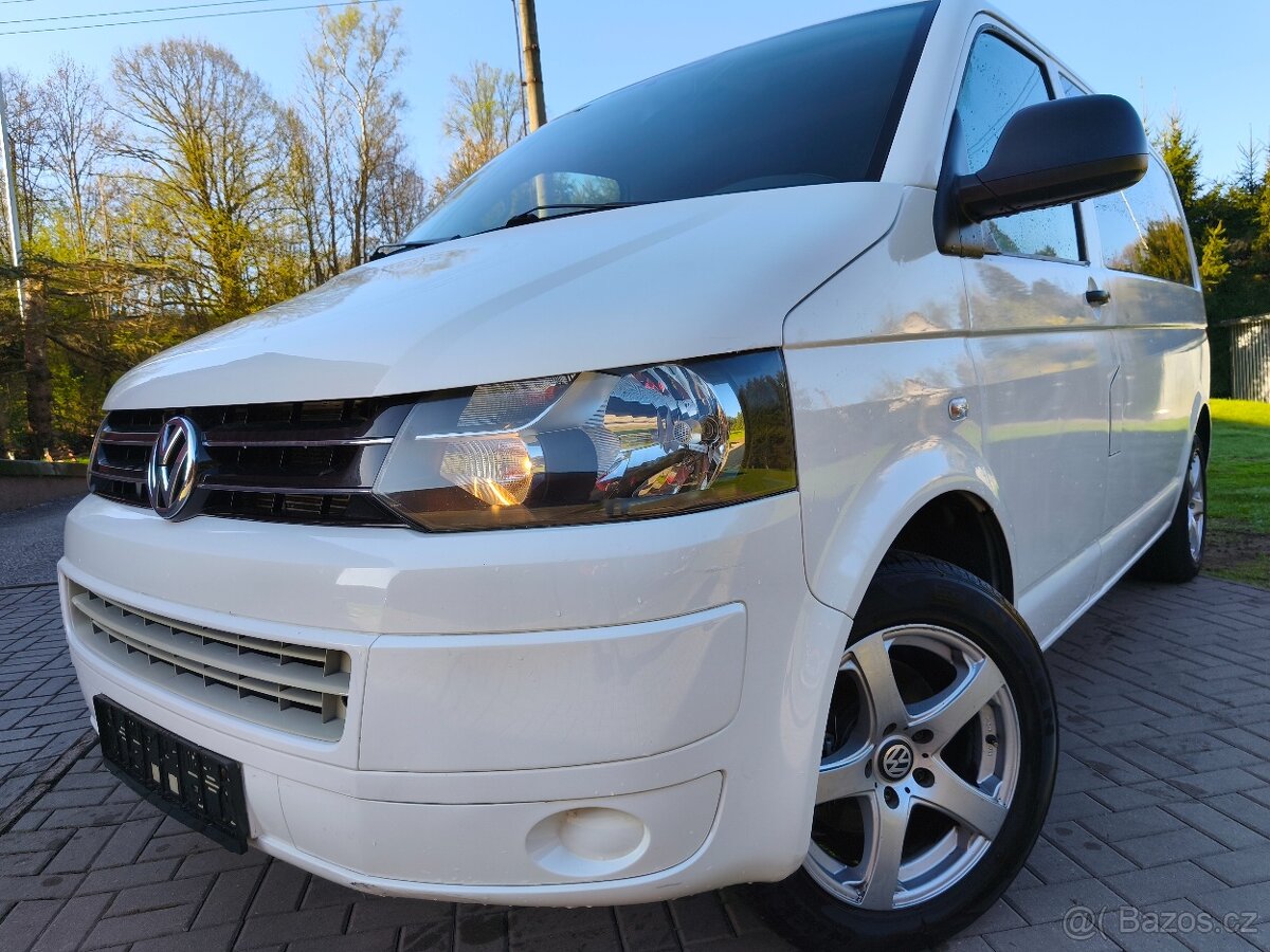 VW MULTIVAN 2.0TDI 103kW-LŮŽKO-SERVIS