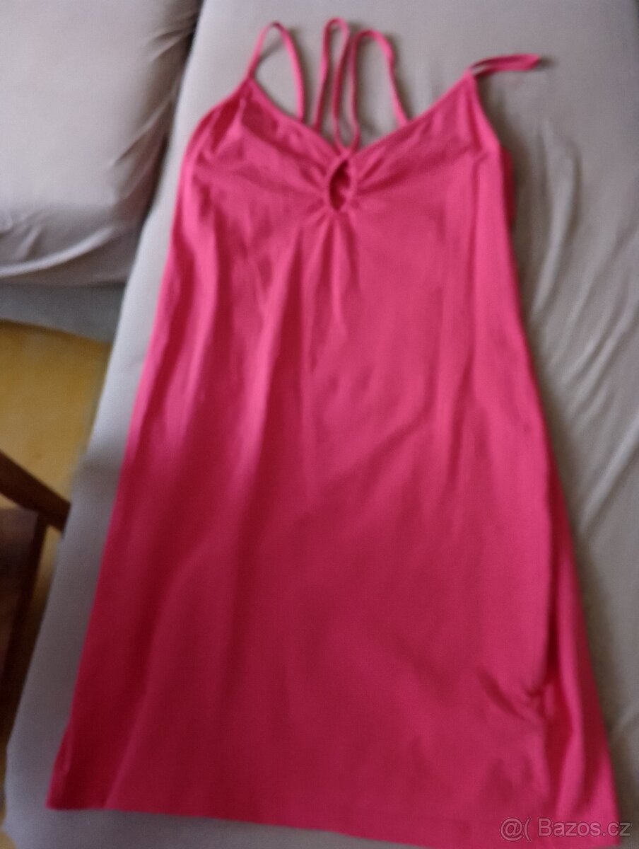 Šaty