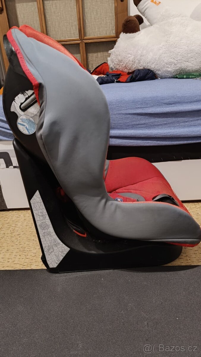 Autosedačka Chicco 9-18 kg