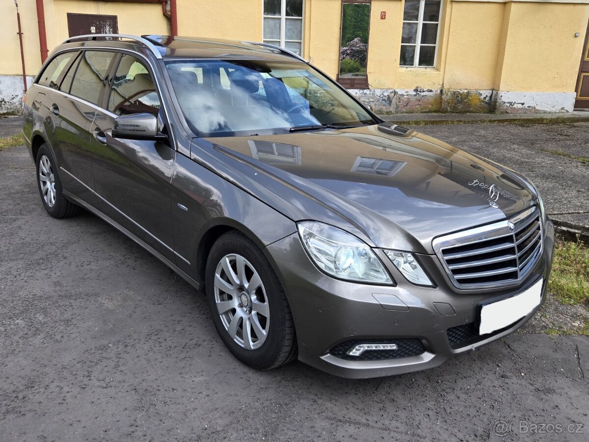 Mercedes Benz E 220 CDI Avantgarde 2010