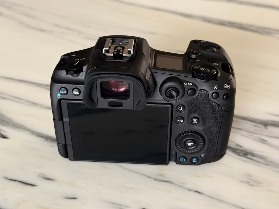 Canon EOS R5
