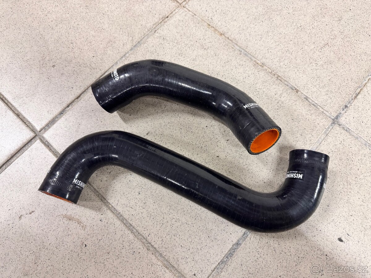 Silikonové hadice pro vodní chladič Subaru Impreza 01-07