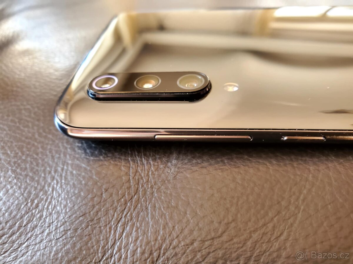 Xiaomi Mi 9
