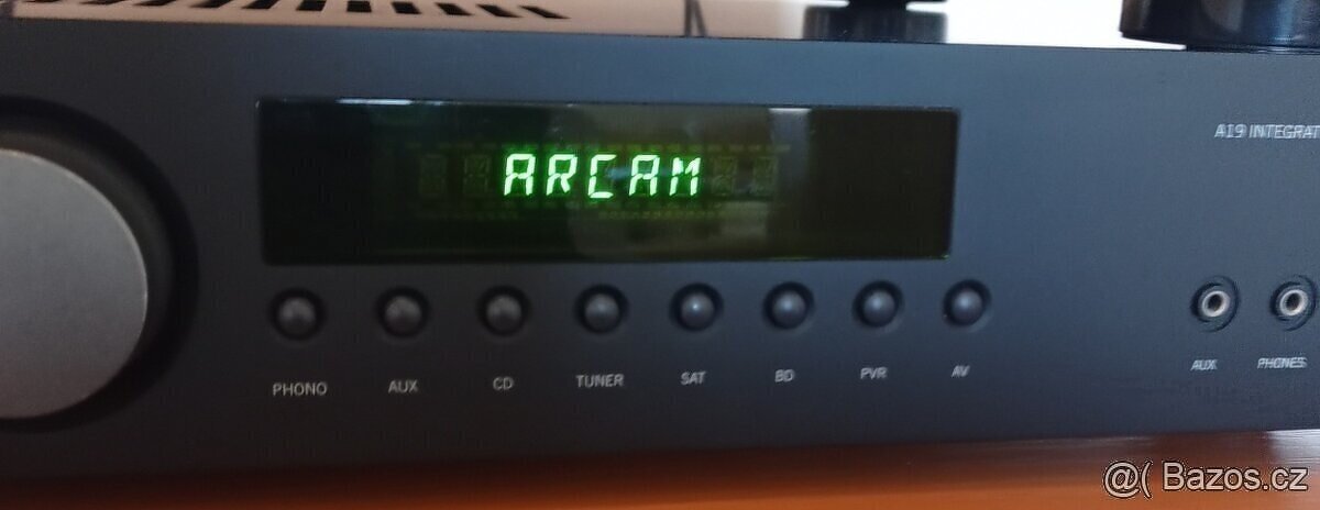 ARCAM FMJ A19