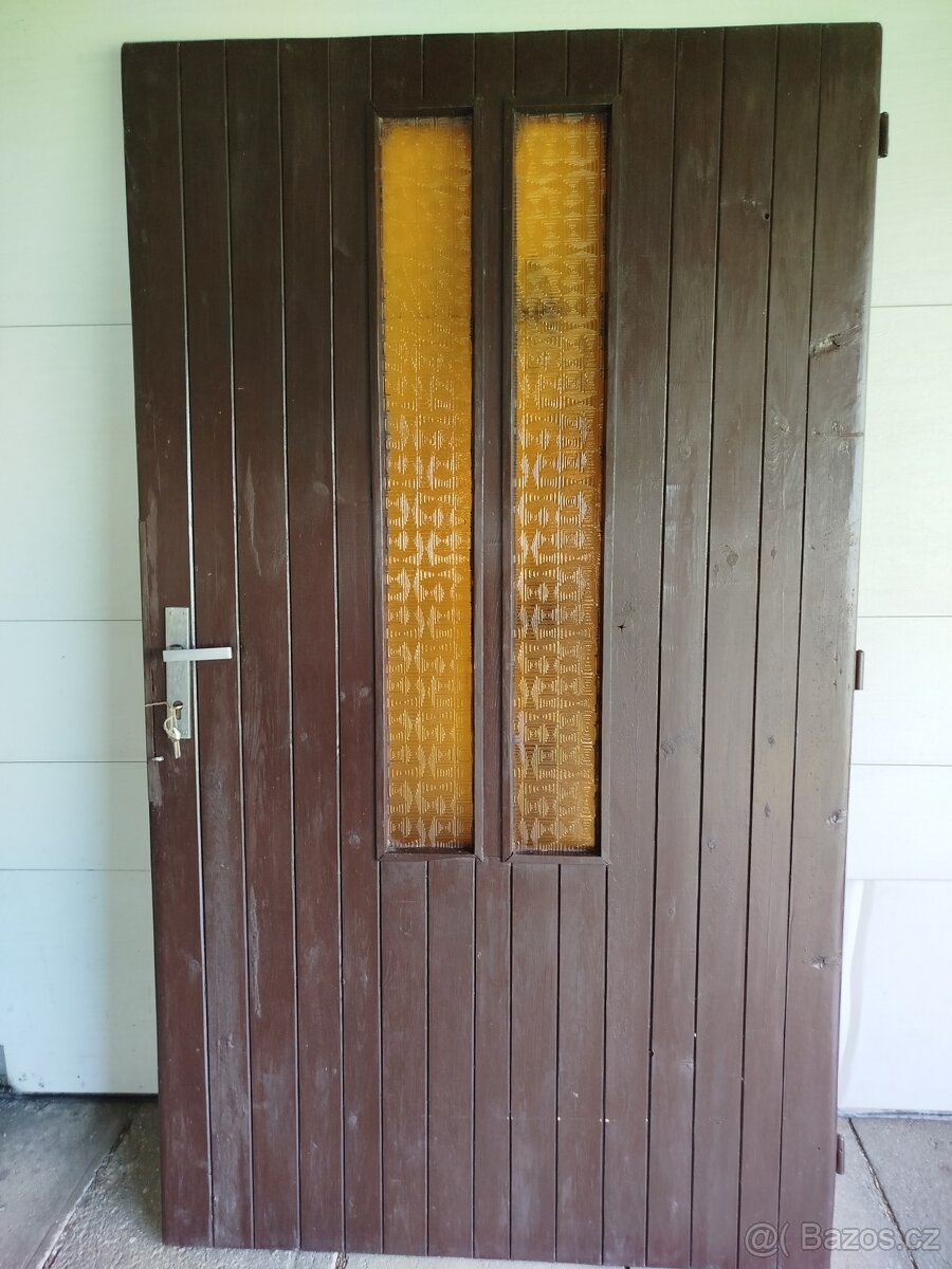 Vchodové dveře