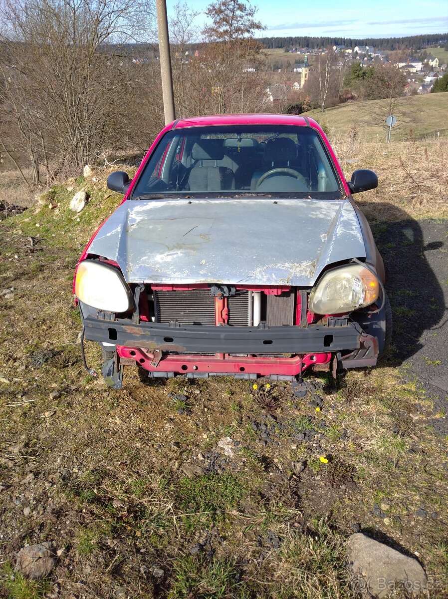 Náhradní díly Hyundai accent