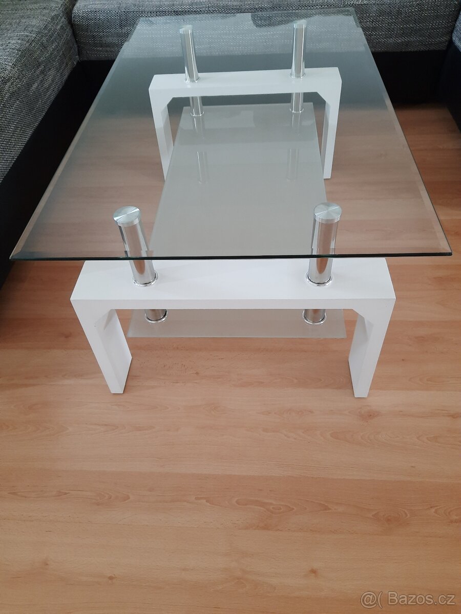 Konferenční stolek