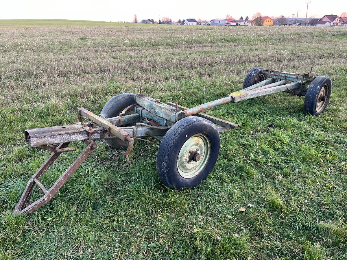 Prodám kola 5,50x16 , originál Zetor 25