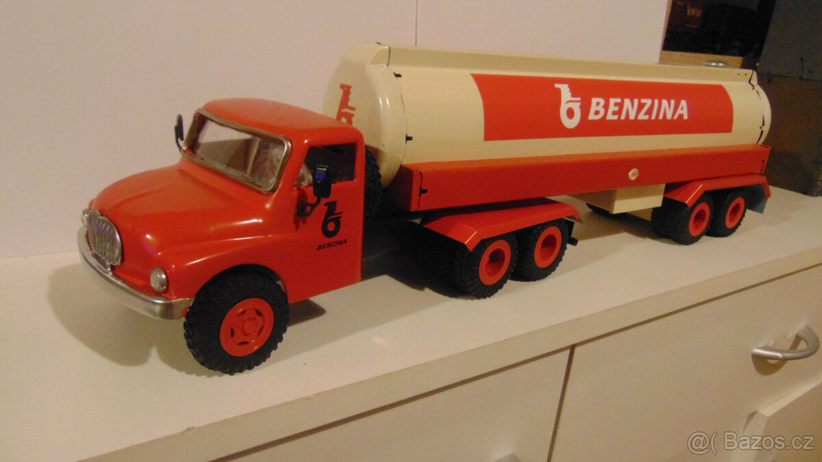 TATRA 138 KDN Benzina